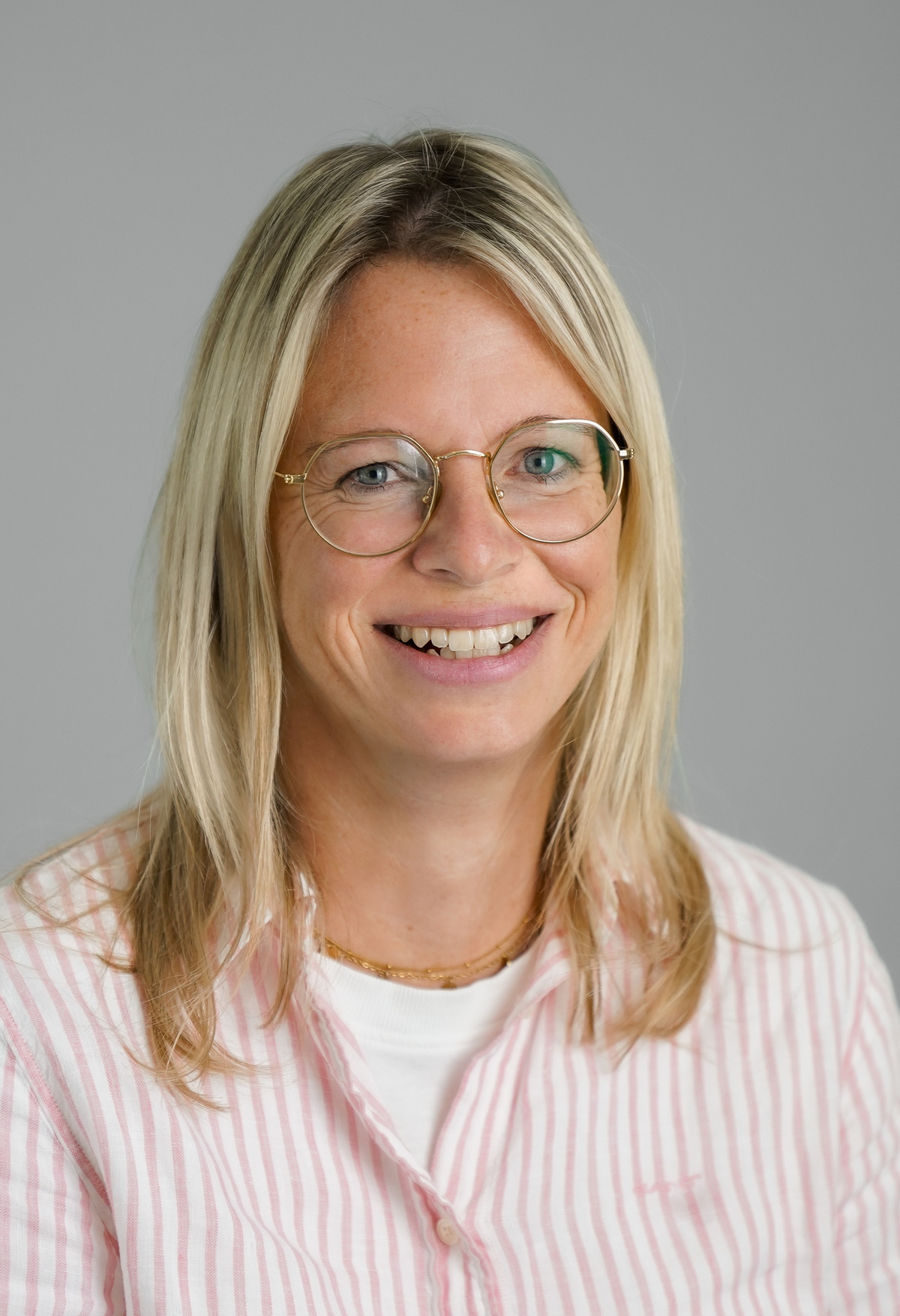 Janine Conradi Sekretariat